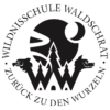 LOGO_P_Wildnisschule Waldschrat_Zurück zu den Wurzeln_rund_schwarz (weißer Hintergrund mit Abstand) LOGO_P_Wildnisschule Waldschrat_Zurück zu den Wurzeln_rund_schwarz (weißer Hintergrund mit Abstand)